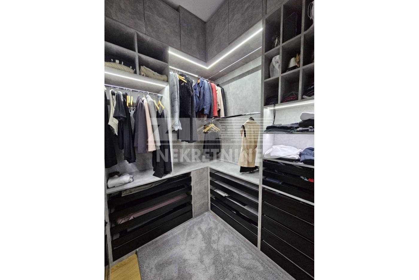 Квартира, 1679 м², 820 000$ — FAKTOR