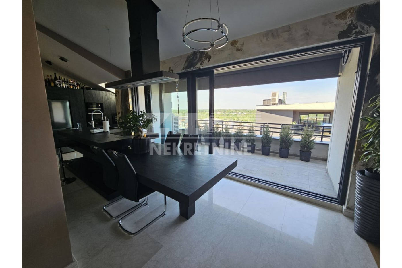Квартира, 1679 м², 820 000$ — FAKTOR