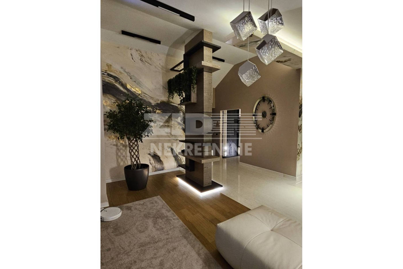 Квартира, 1679 м², 820 000$ — FAKTOR