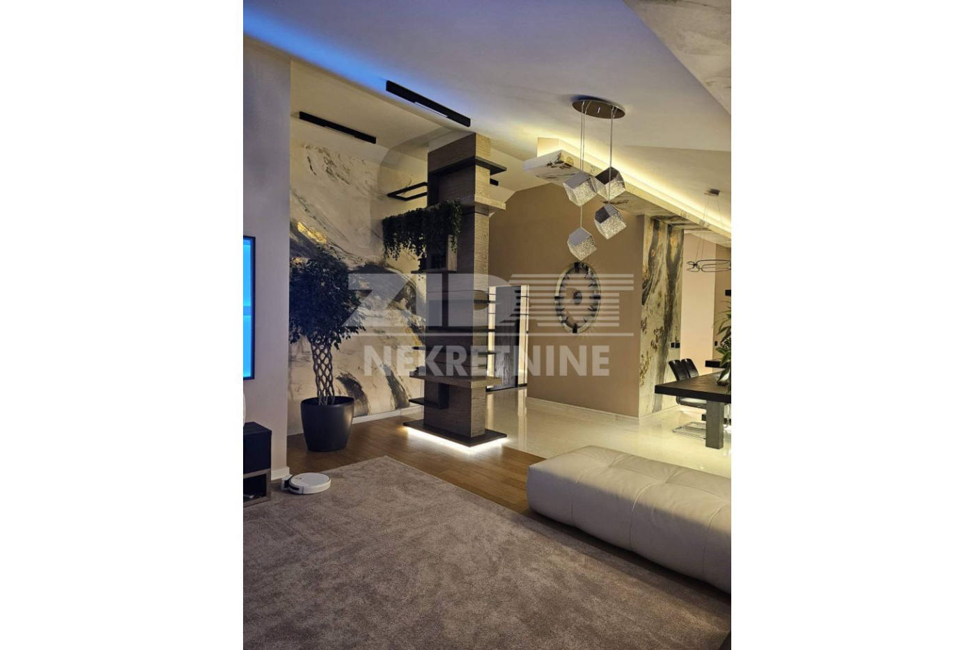 Квартира, 1679 м², 820 000$ — FAKTOR