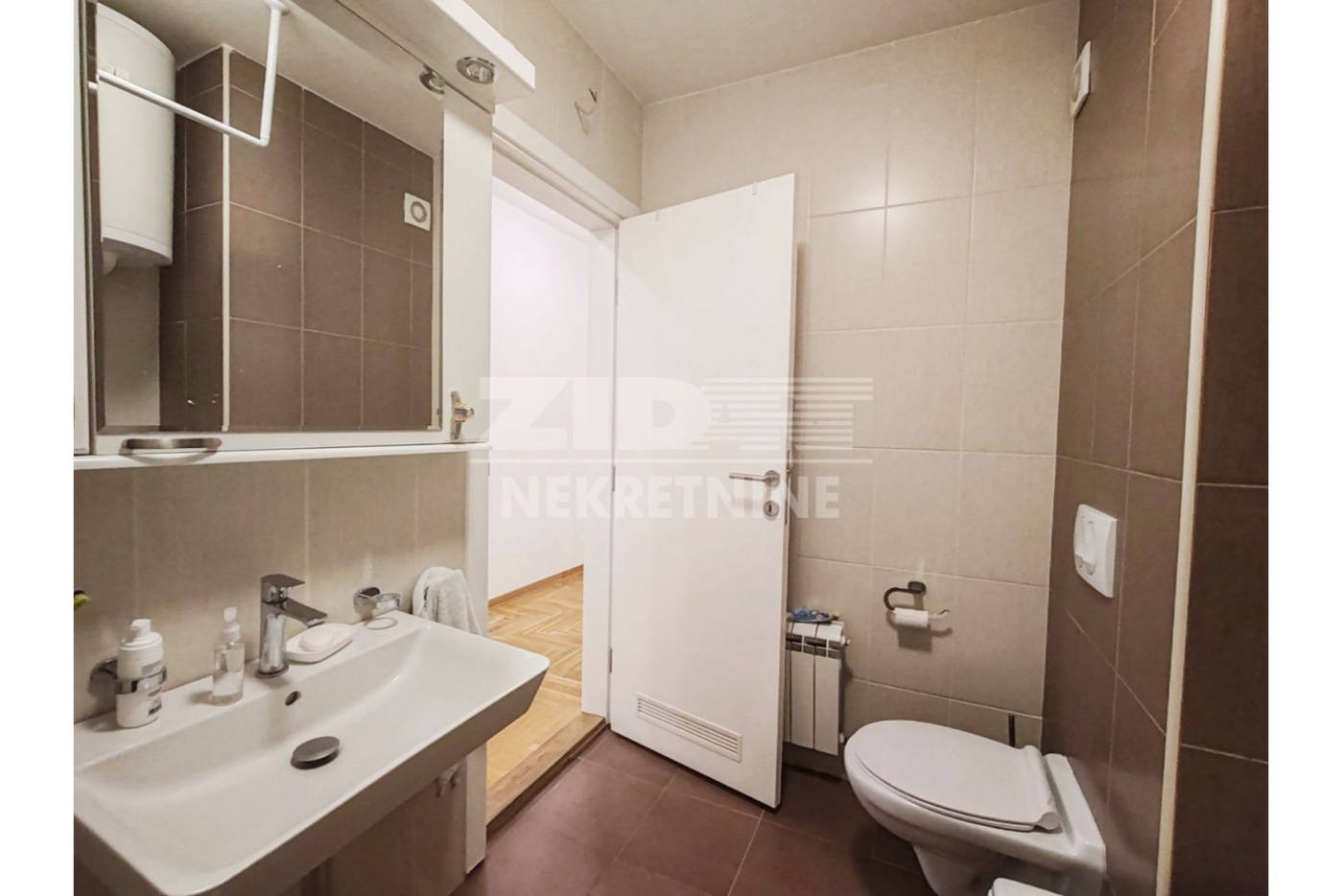 Квартира, 1033 м², 275 000$ — FAKTOR
