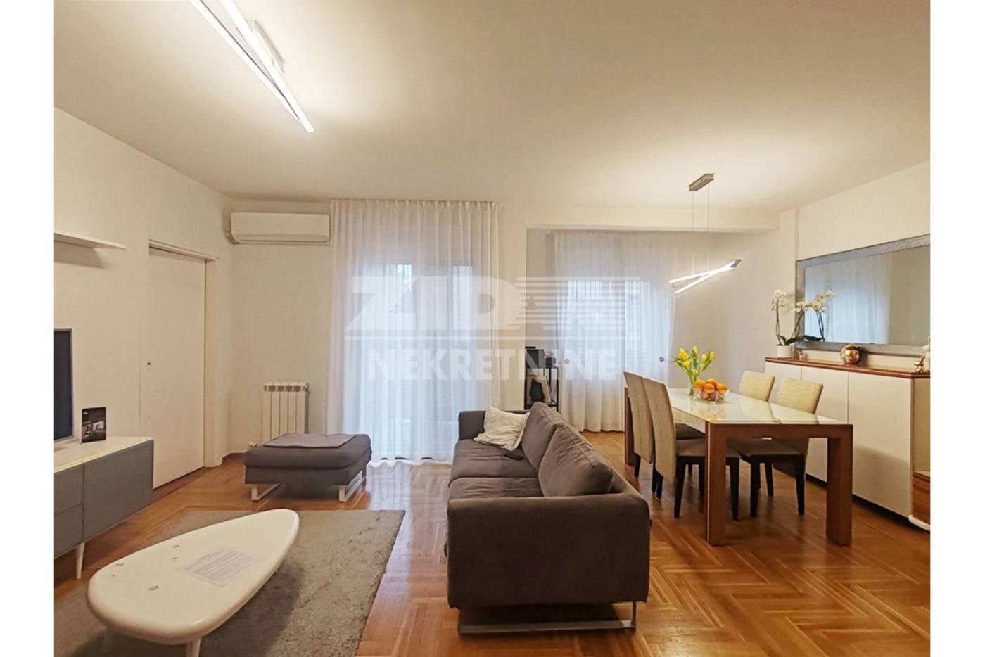 Квартира, 1033 м², 275 000$ — FAKTOR