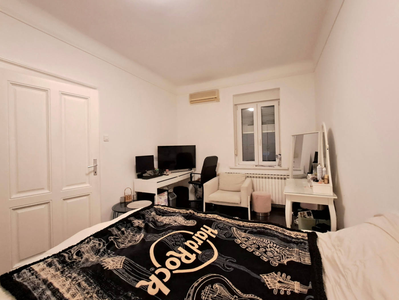Квартира, 808 м², 240 660$ — FAKTOR