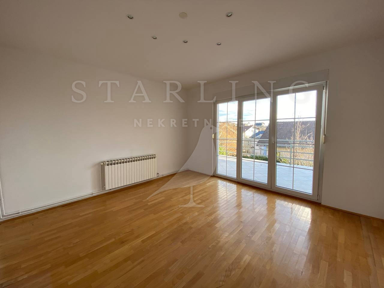 Квартира, 1206 м², 169 292$ — FAKTOR