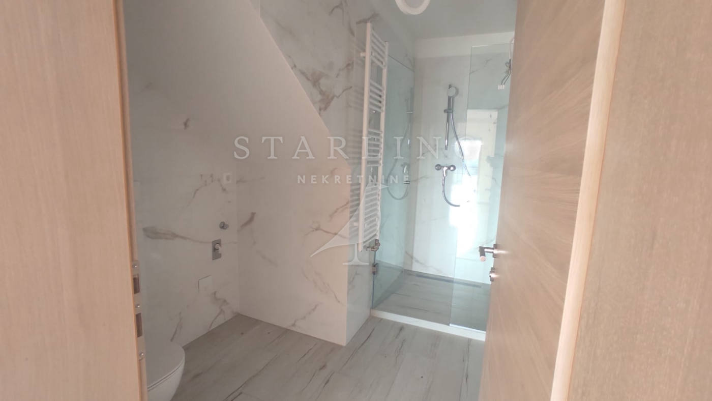Квартира, 722 м², 191 990$ — FAKTOR