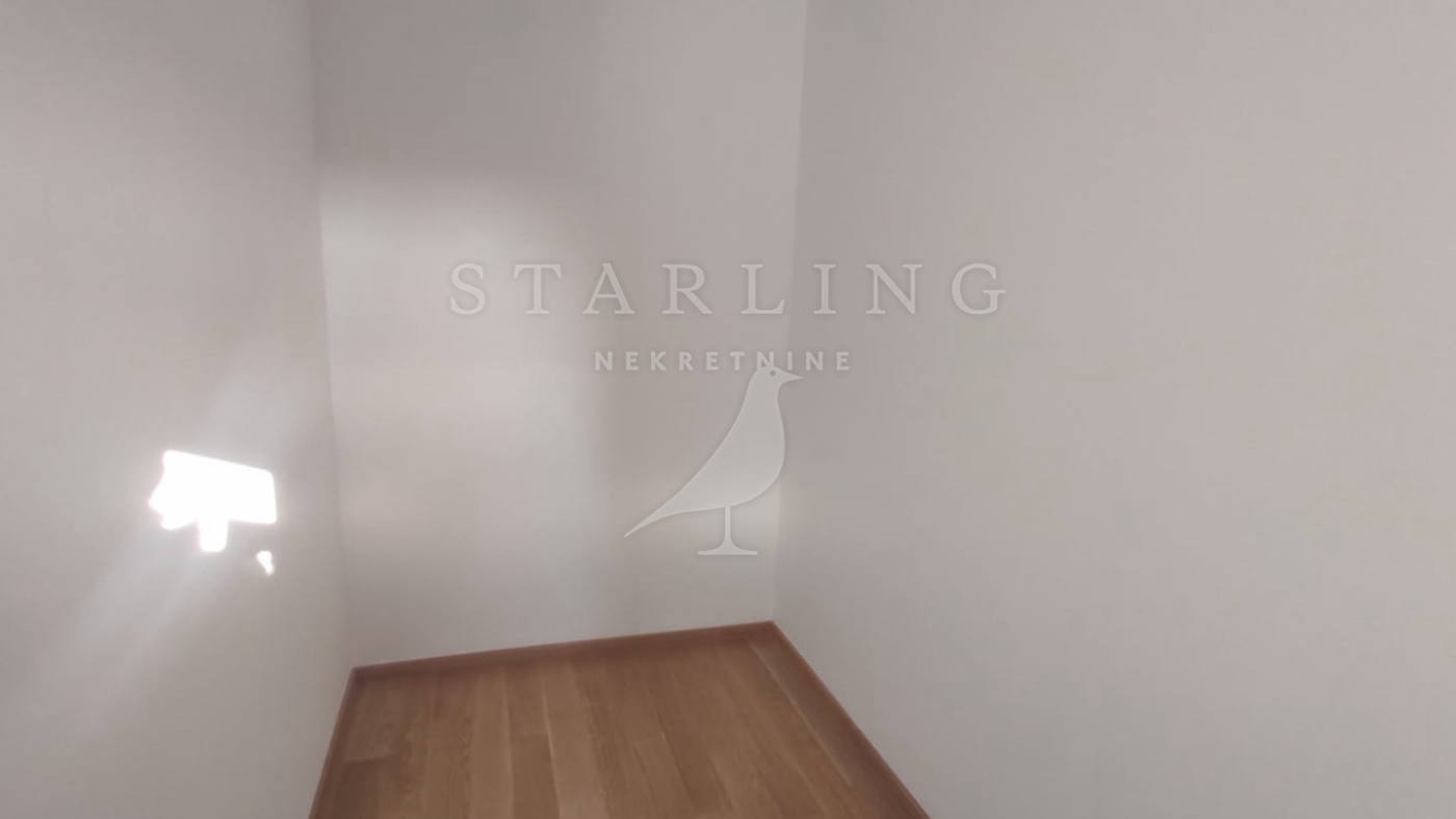 Квартира, 926 м², 298 651$ — FAKTOR