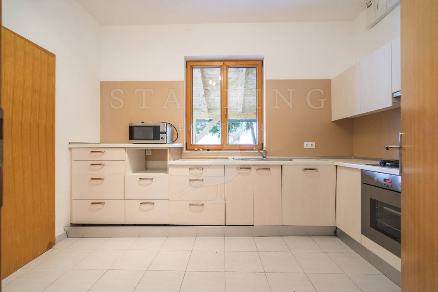 Квартира, 1055 м², 267 294$ — FAKTOR