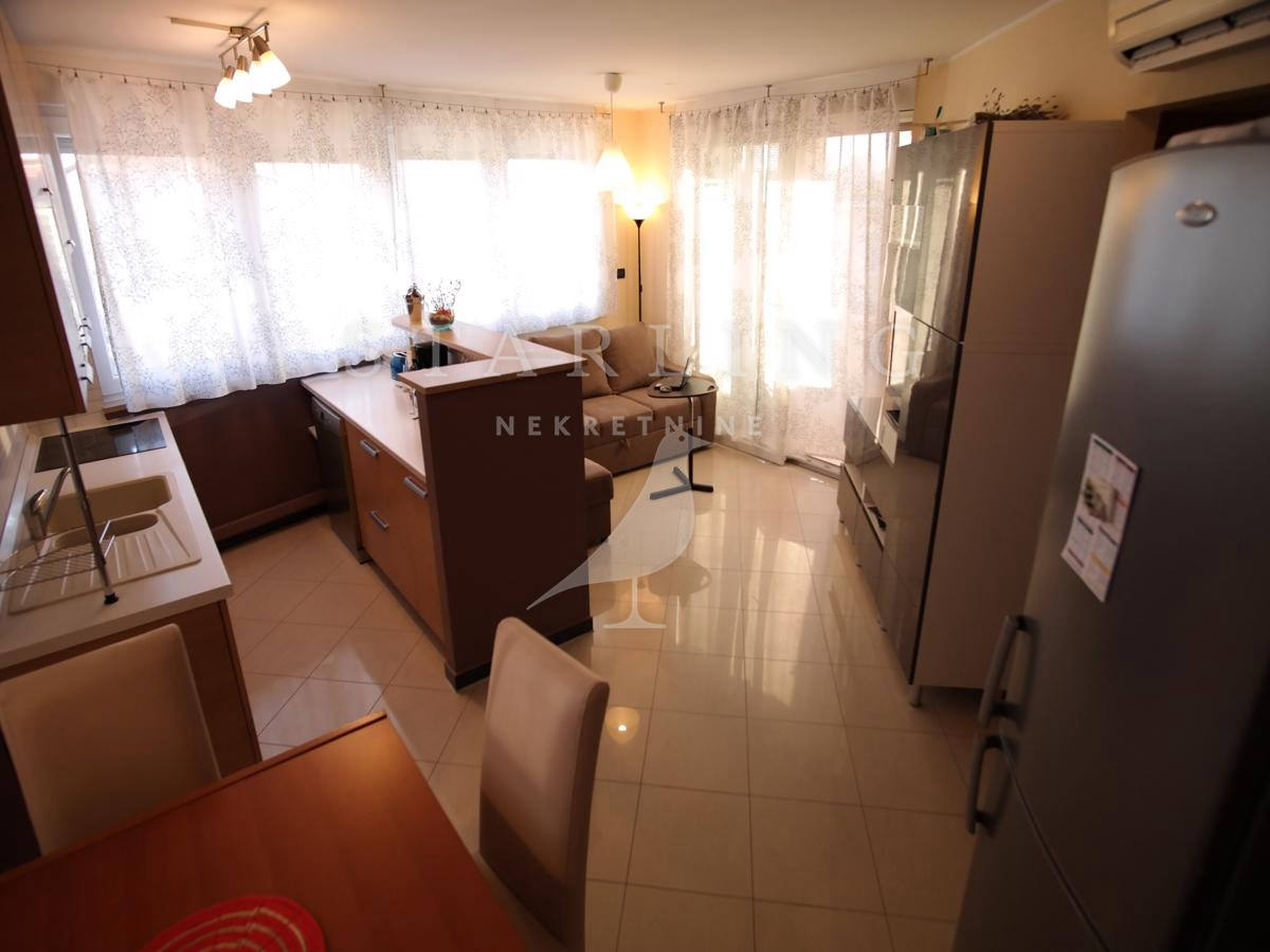 Квартира, 808 м², 254 391$ — FAKTOR