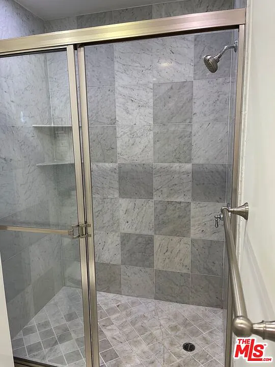 Квартира, 304 м², 399 000$ — FAKTOR
