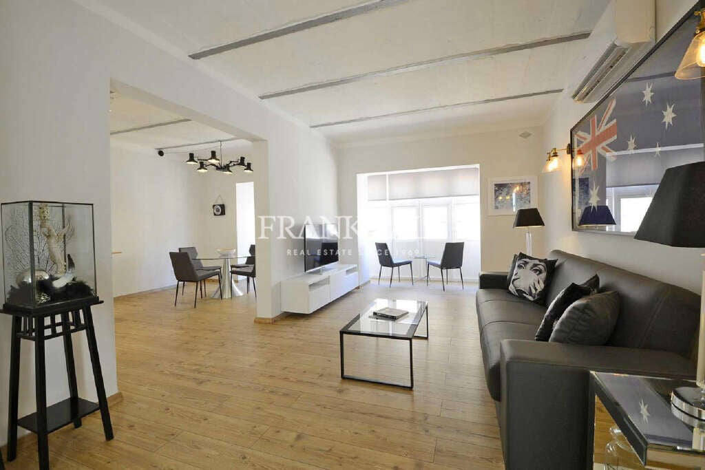 Квартира, 1076 м², 890 000$ — FAKTOR