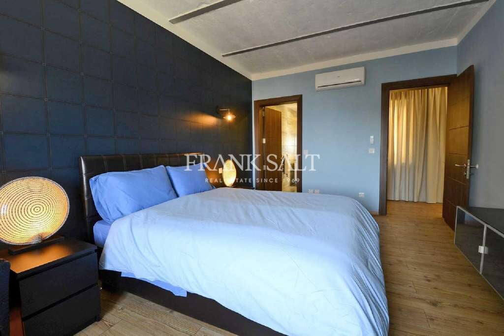 Квартира, 1076 м², 890 000$ — FAKTOR