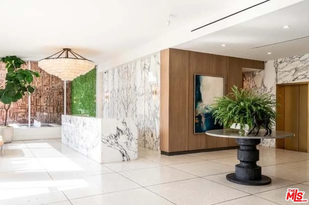 Квартира, 304 м², 399 000$ — FAKTOR