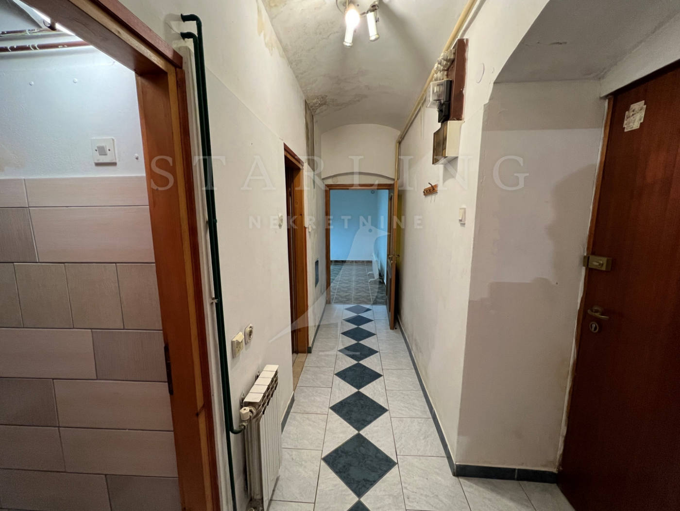 Квартира, 571 м², 185 493$ — FAKTOR