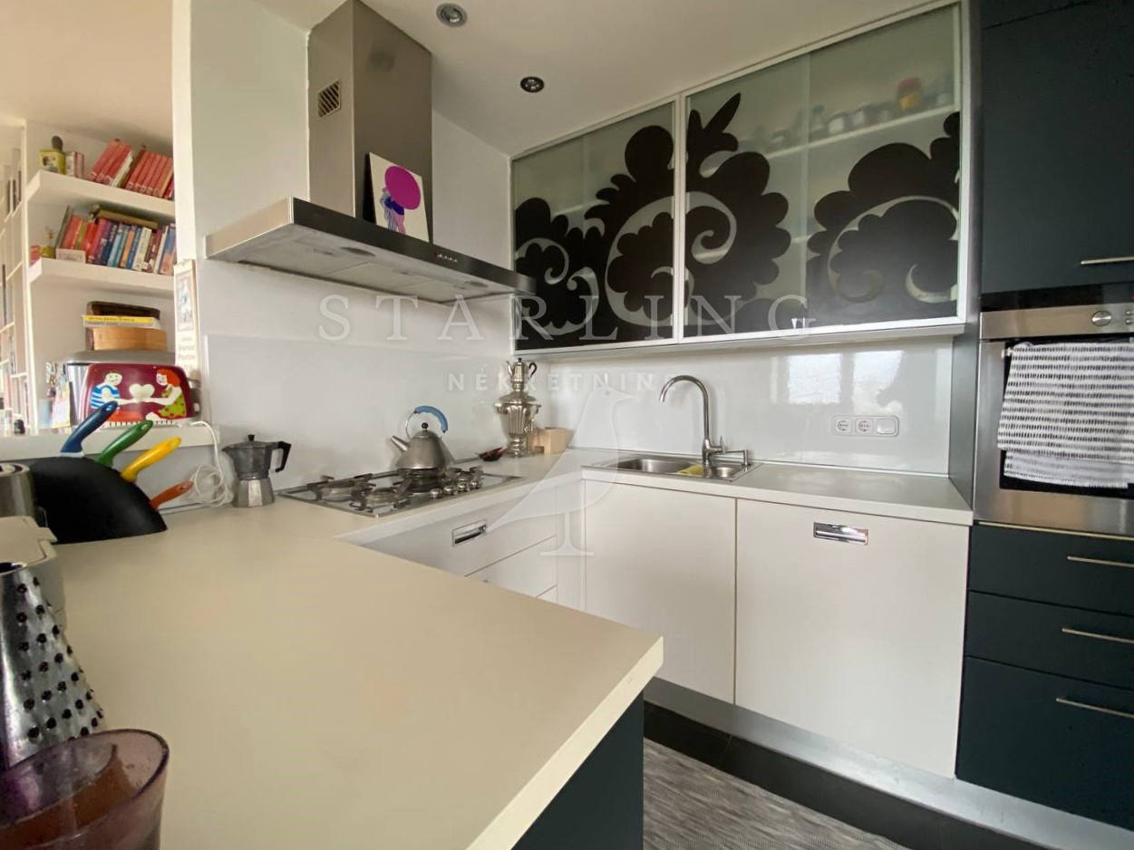 Квартира, 1443 м², 358 622$ — FAKTOR