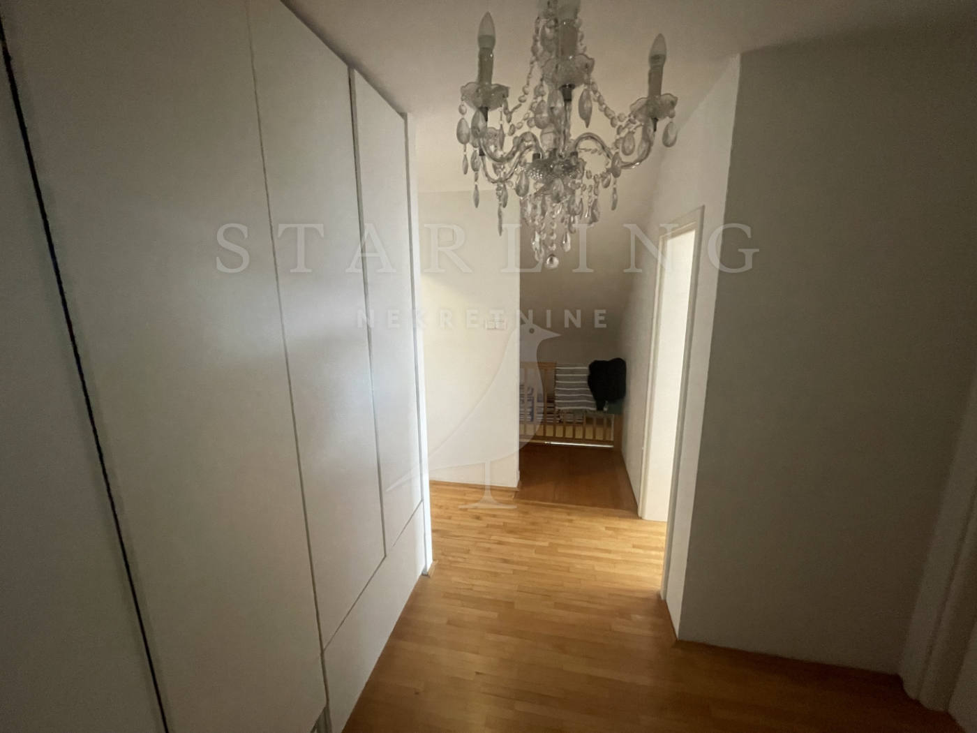 Квартира, 1228 м², 297 180$ — FAKTOR