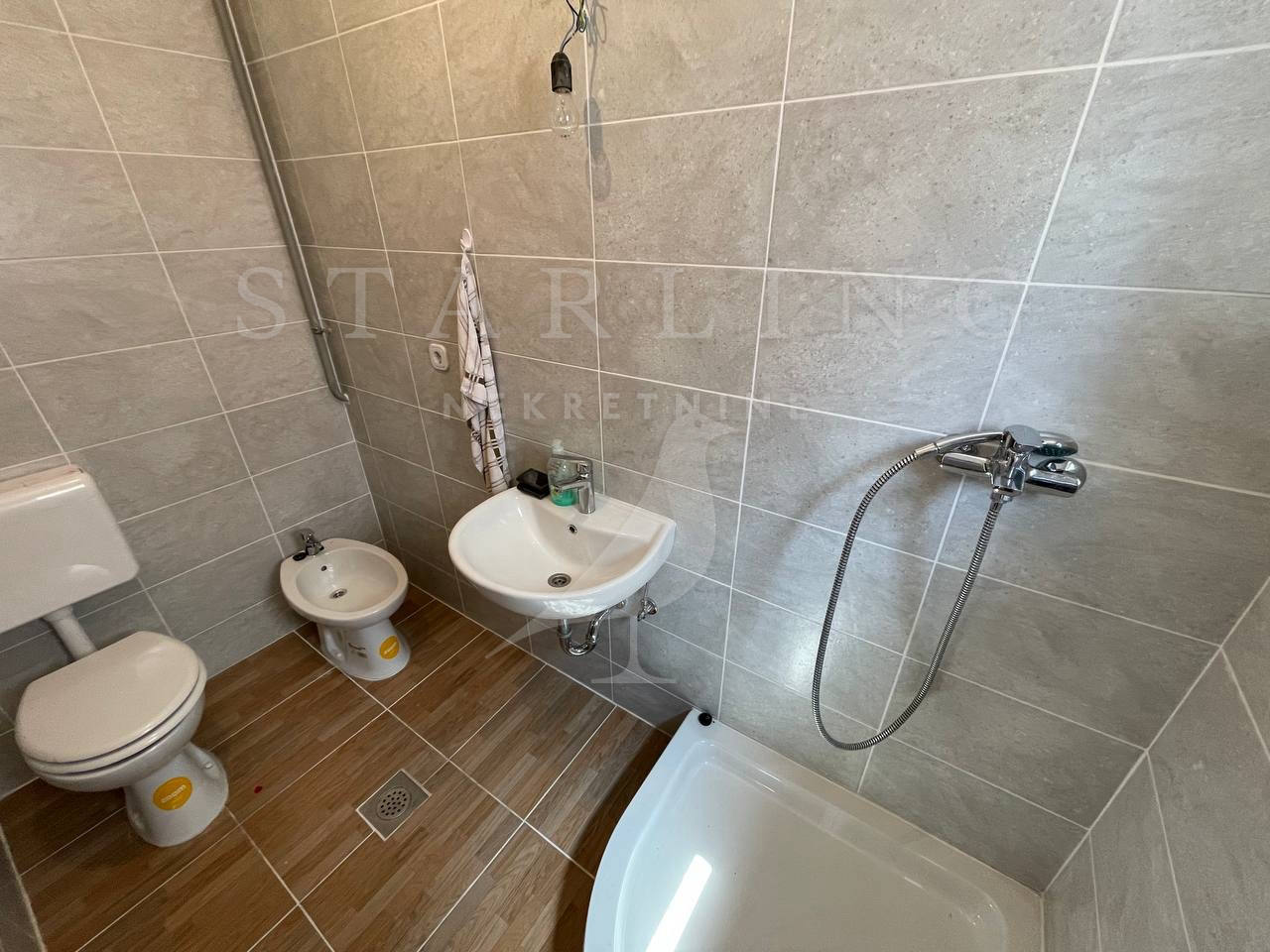 Квартира, 1109 м², 199 346$ — FAKTOR