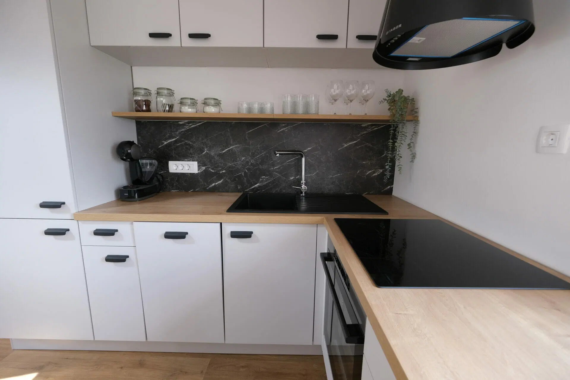 Коммерческая недвижимость, 1658 м², 790 000$ — FAKTOR