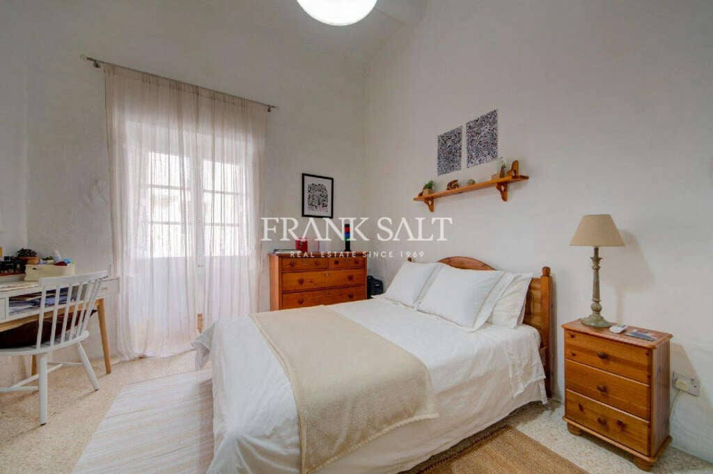Квартира, 2207 м², 1 650 000$ — FAKTOR