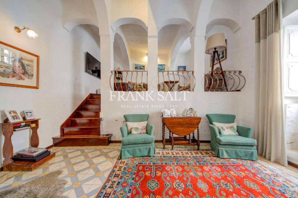 Квартира, 2207 м², 1 650 000$ — FAKTOR