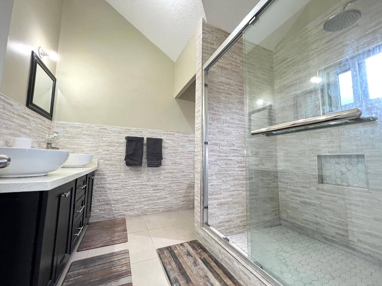 Квартира, 2293 м², 389 838$ — FAKTOR