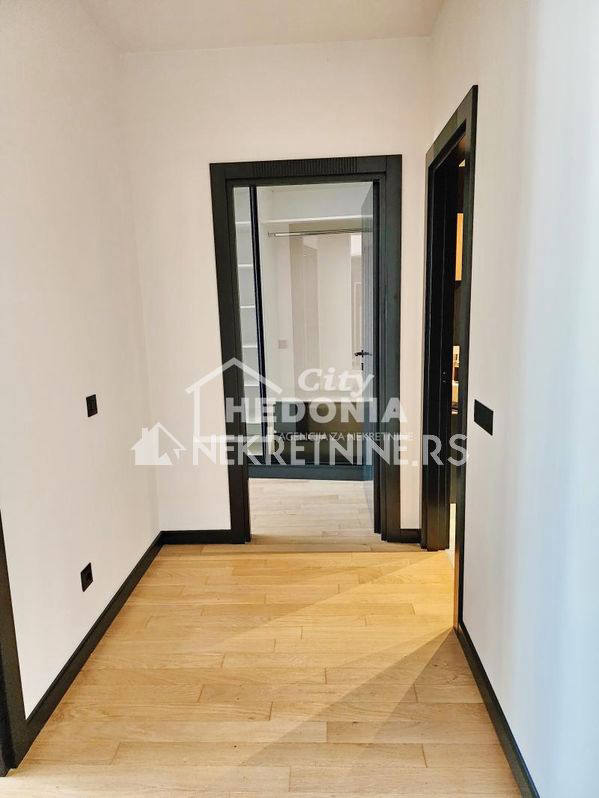 Квартира, 883 м², 518 052$ — FAKTOR