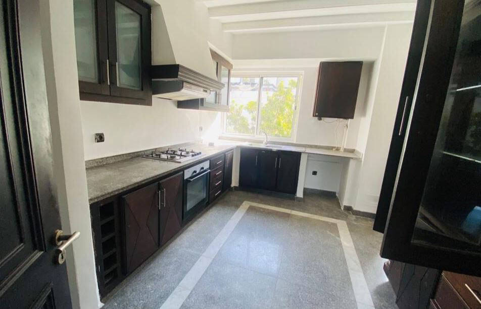 Квартира, 1884 м², 480 000$ — FAKTOR