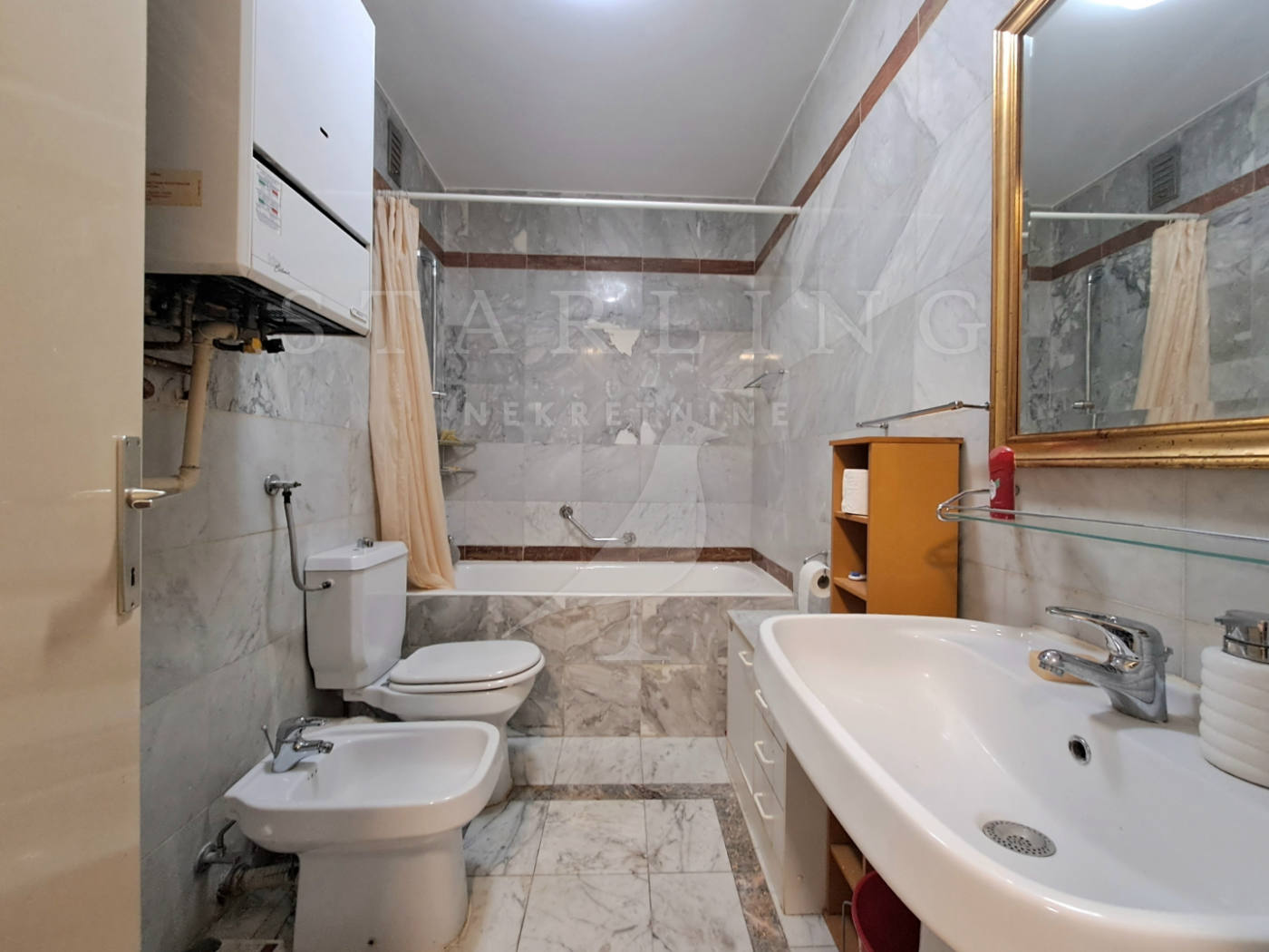 Квартира, 969 м², 267 400$ — FAKTOR