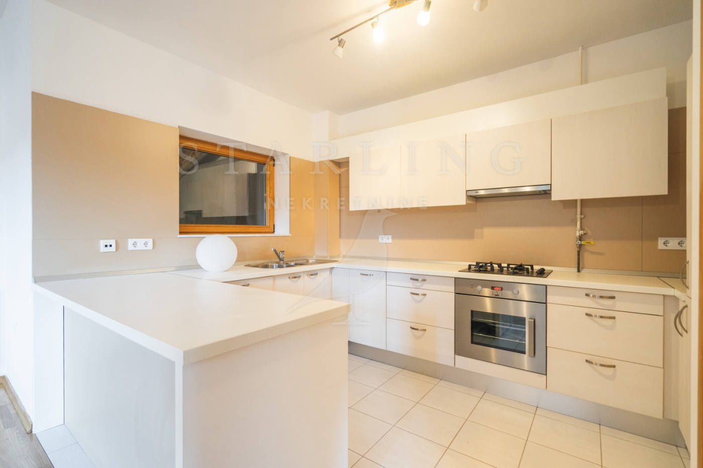 Квартира, 980 м², 248 201$ — FAKTOR