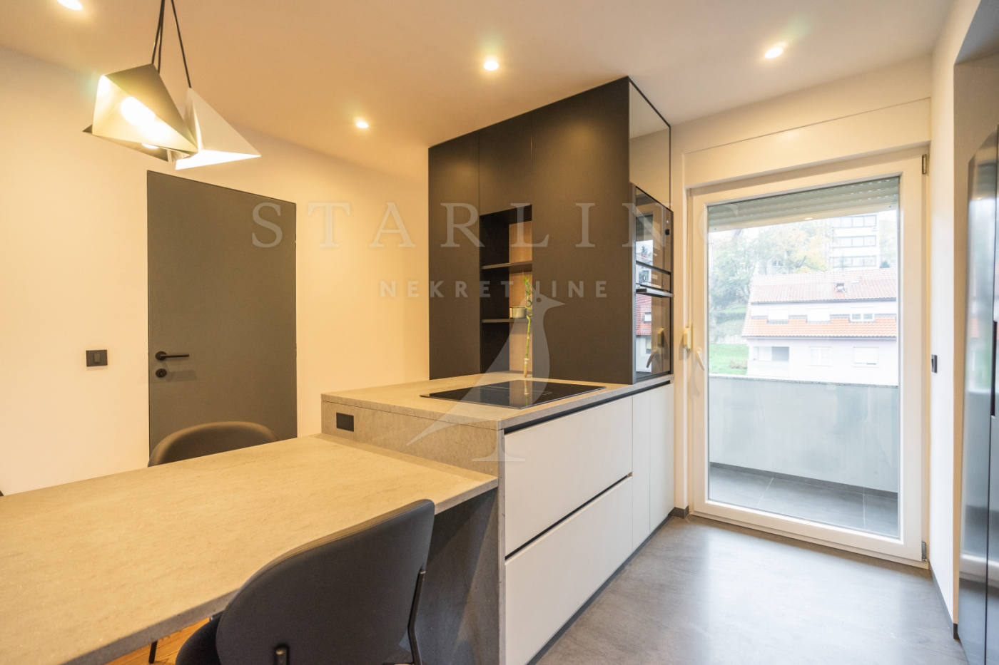 Квартира, 1120 м², 416 277$ — FAKTOR