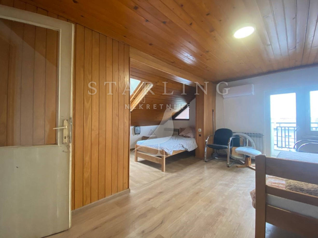 Квартира, 1497 м², 211 991$ — FAKTOR
