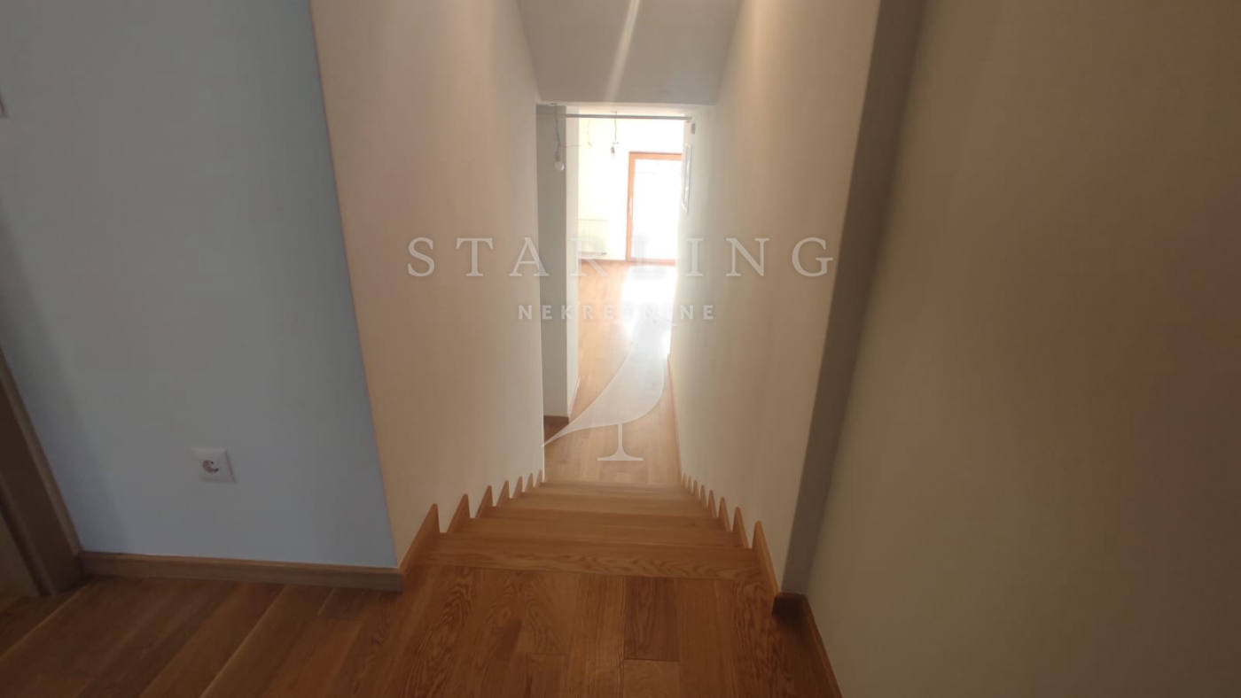 Квартира, 926 м², 298 651$ — FAKTOR