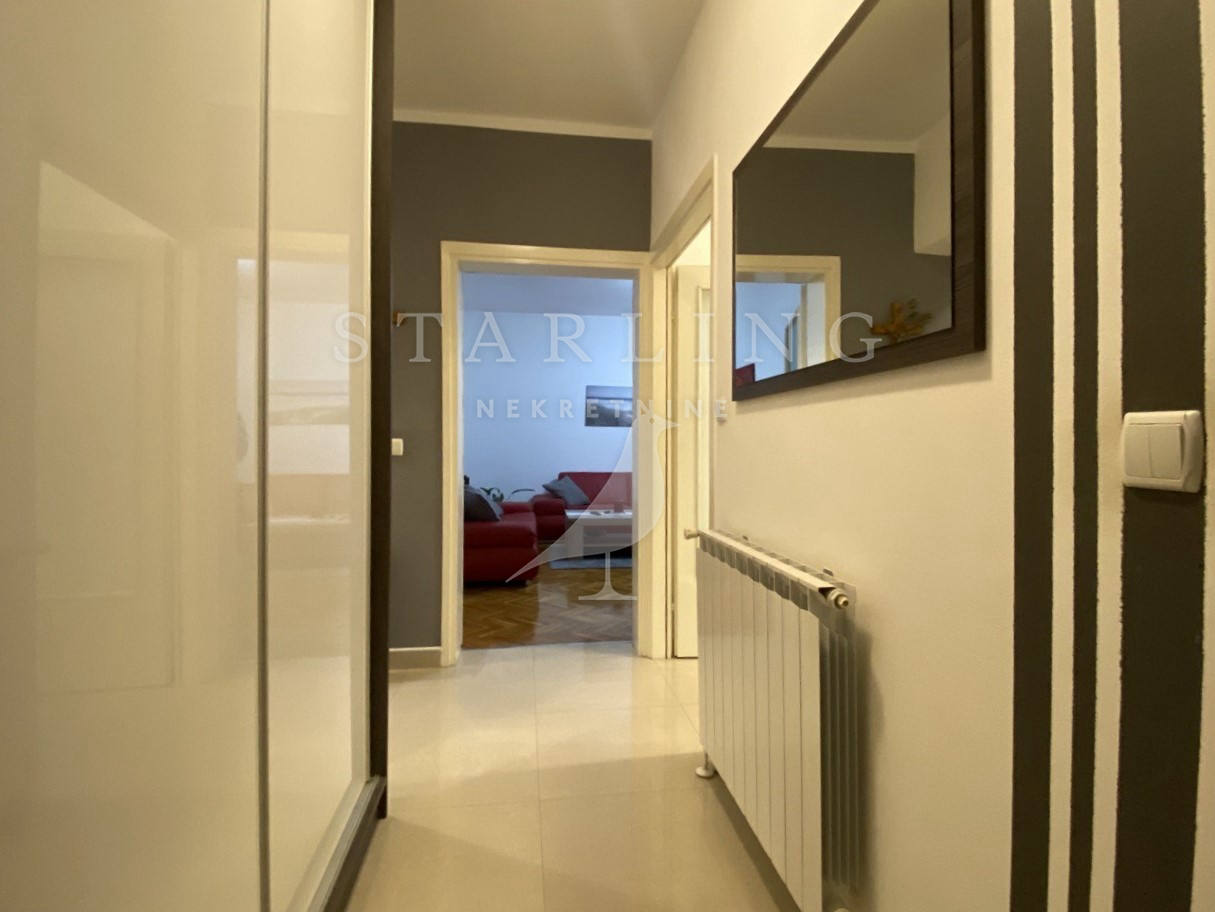 Квартира, 991 м², 216 906$ — FAKTOR