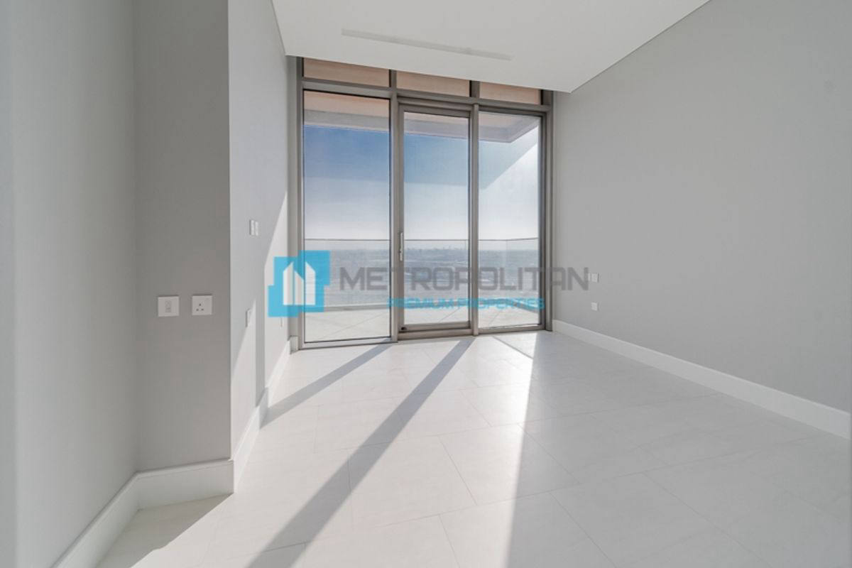 Квартира, 1292 м², 953 500$ — FAKTOR