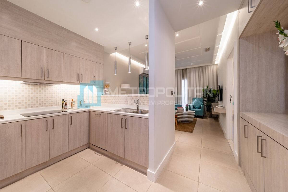 Квартира, 1281 м², 953 500$ — FAKTOR