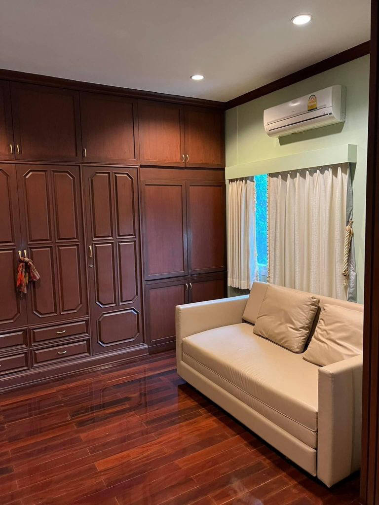 Квартира, 3229 м², 413 855$ — FAKTOR