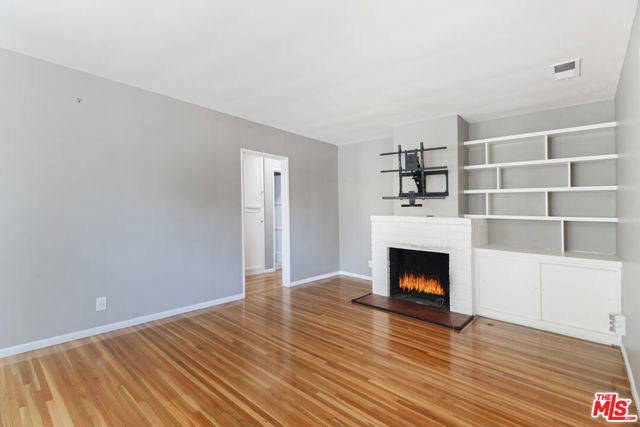 Квартира, 16307 м², 1 395 000$ — FAKTOR