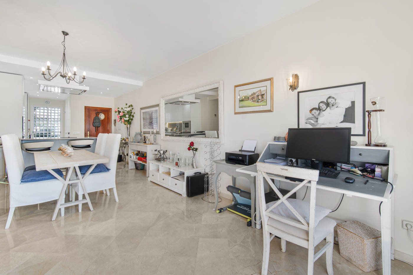 Квартира, 1410 м², 525 641$ — FAKTOR
