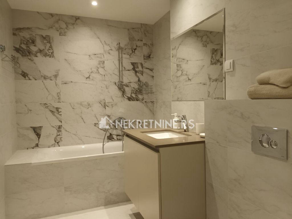 Квартира, 936 м², 446 925$ — FAKTOR