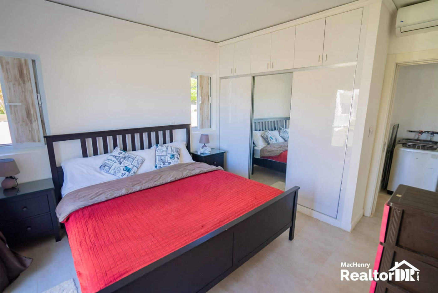 Квартира, 635 м², 165 000$ — FAKTOR