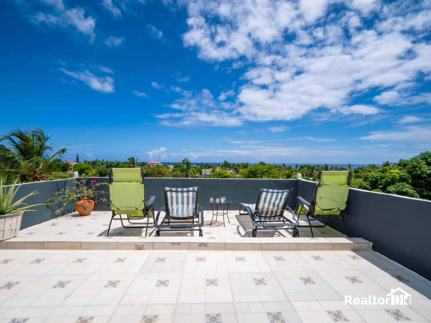 Квартира, 2142 м², 225 000$ — FAKTOR