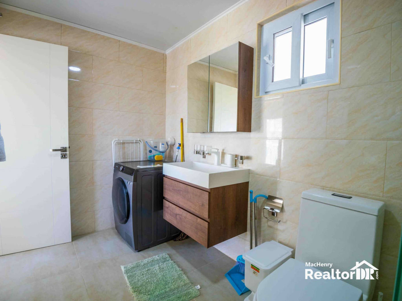 Квартира, 484 м², 147 000$ — FAKTOR