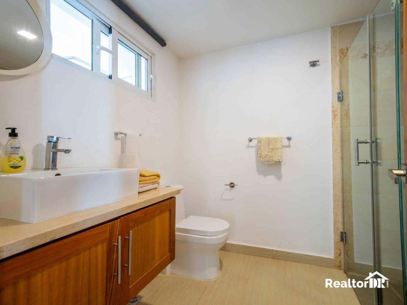 Квартира, 1615 м², 378 000$ — FAKTOR