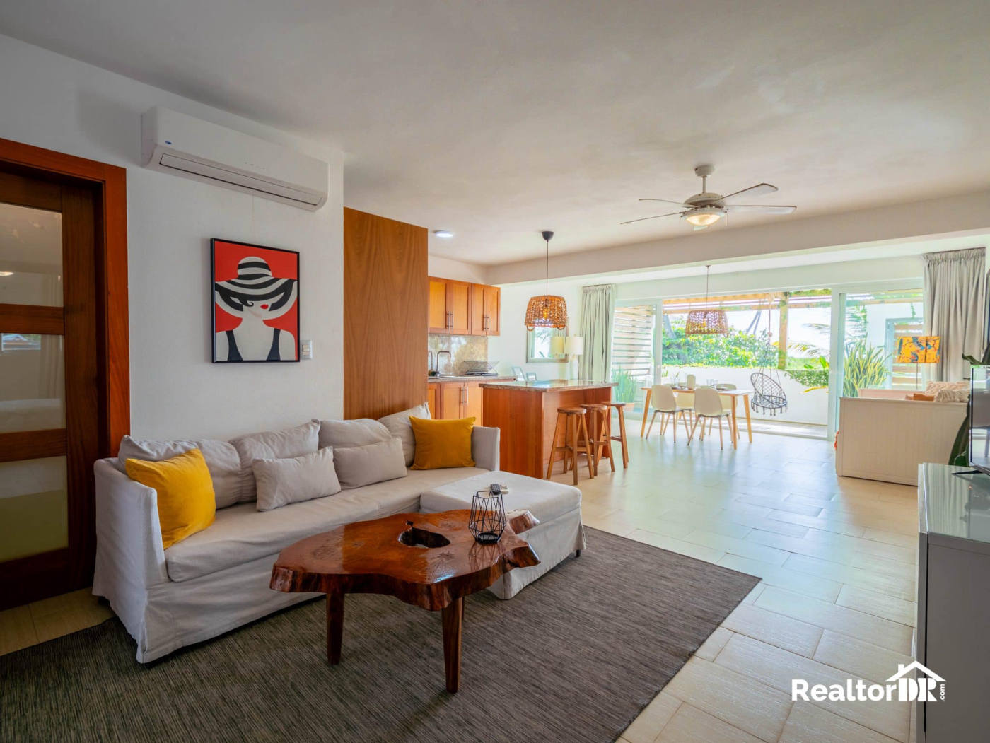 Квартира, 1615 м², 378 000$ — FAKTOR
