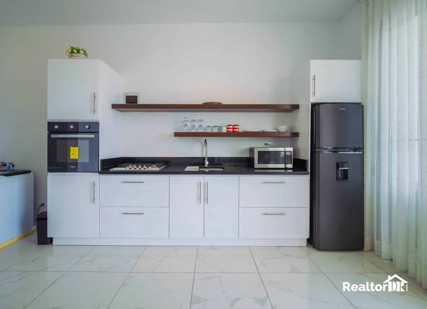 Квартира, 592 м², 190 000$ — FAKTOR
