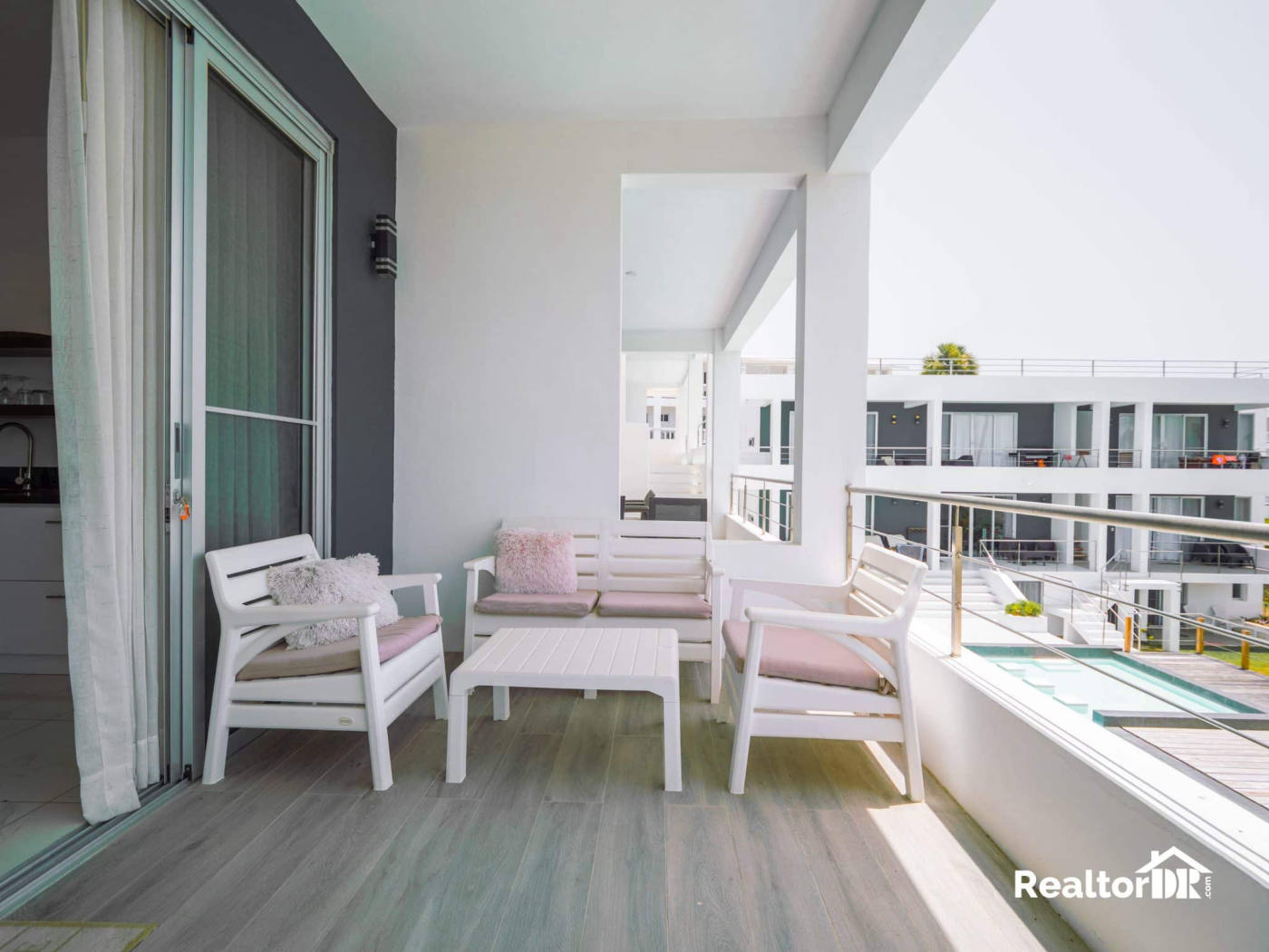 Квартира, 592 м², 190 000$ — FAKTOR