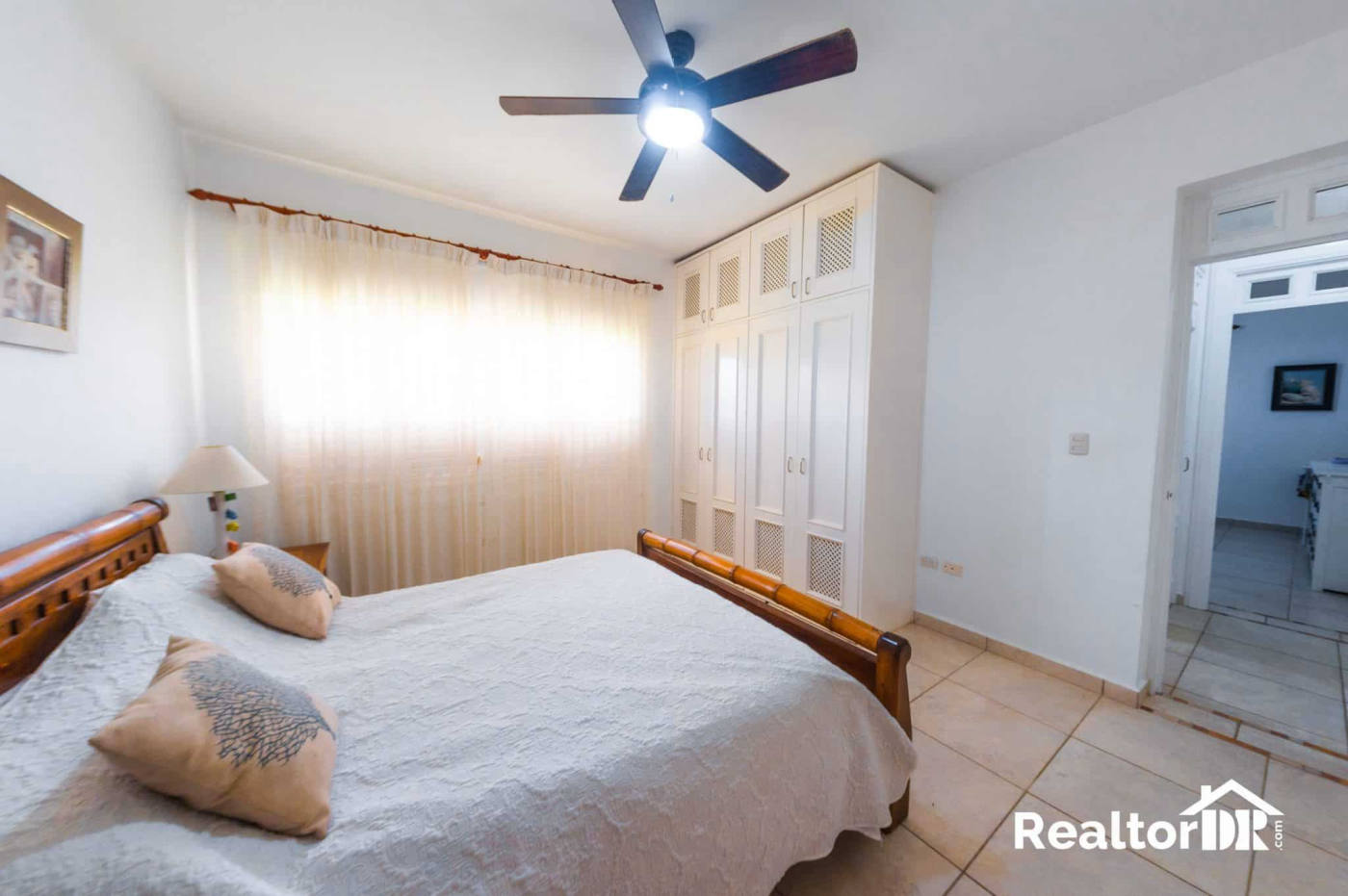 Квартира, 2153 м², 350 000$ — FAKTOR