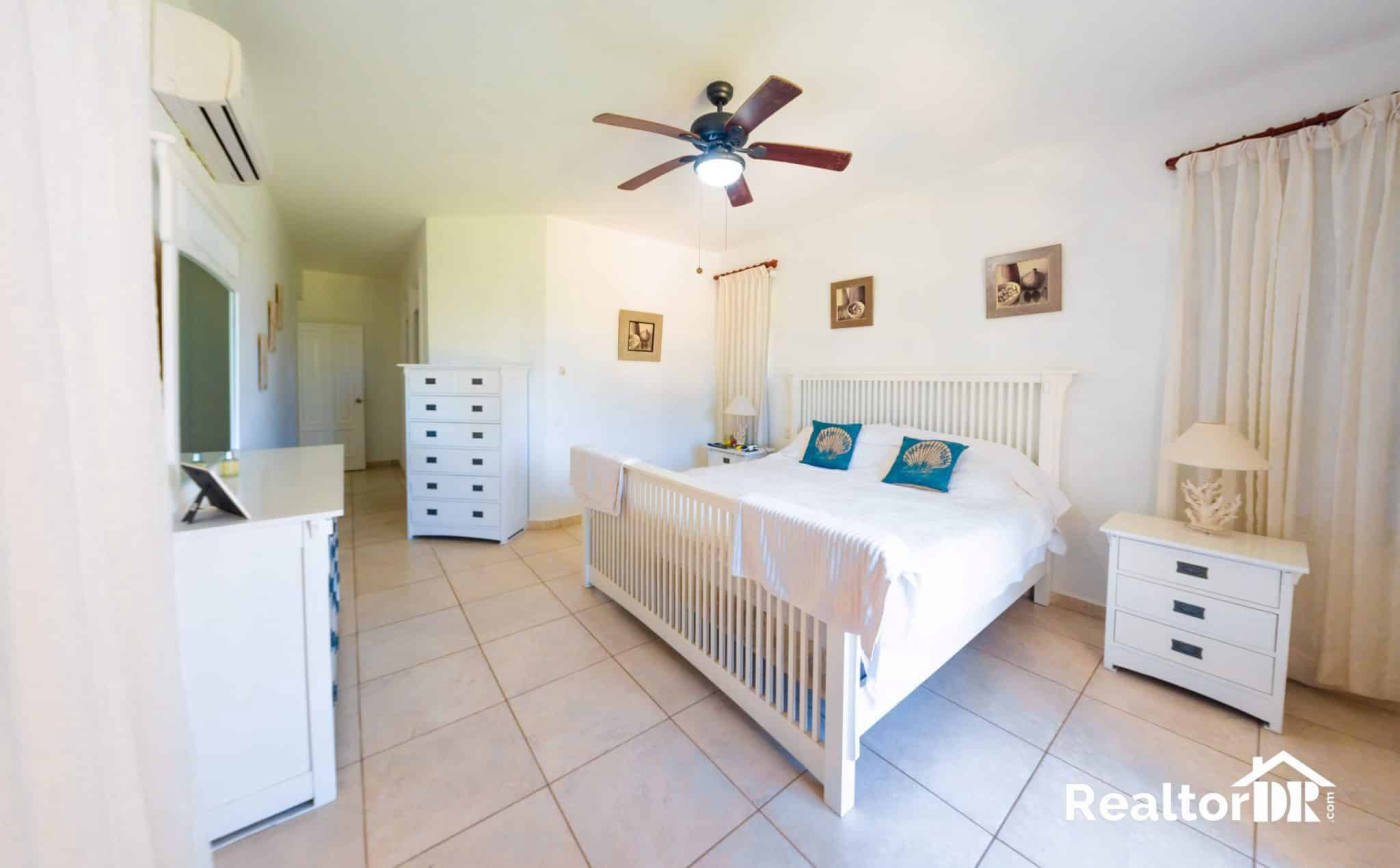 Квартира, 2153 м², 350 000$ — FAKTOR