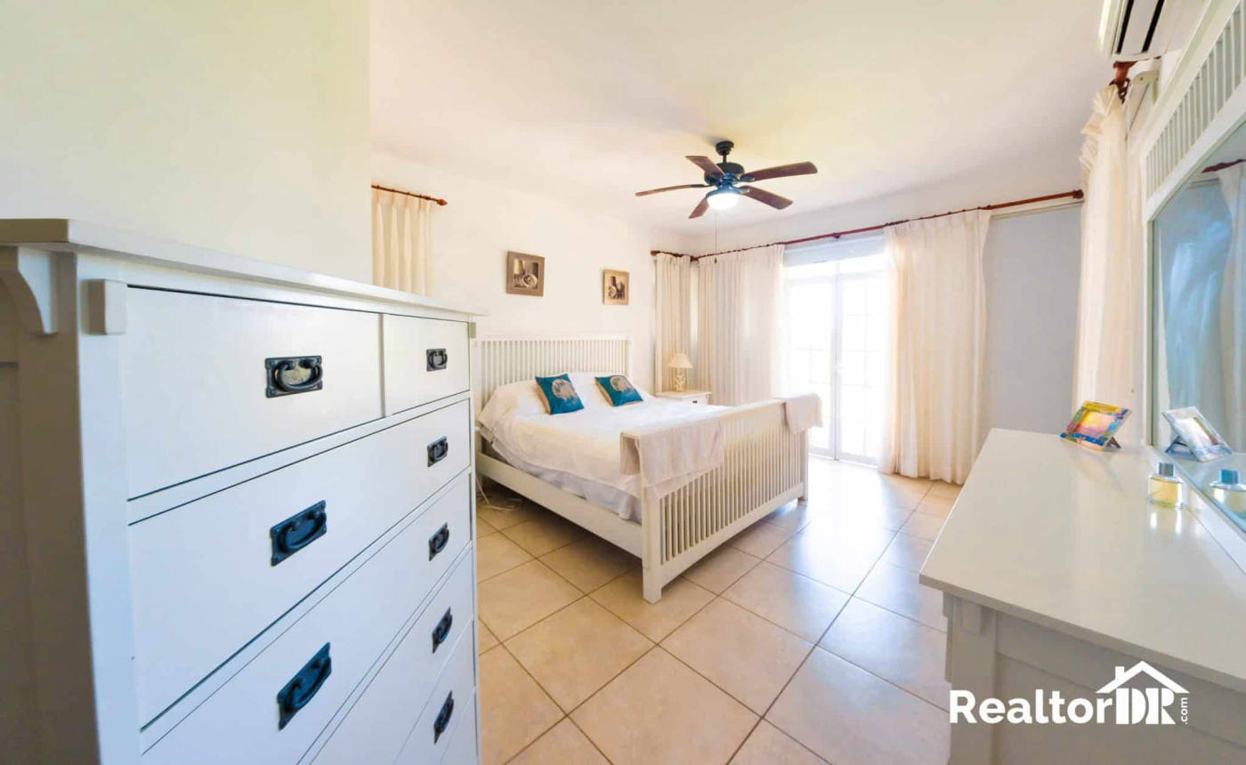 Квартира, 2153 м², 350 000$ — FAKTOR