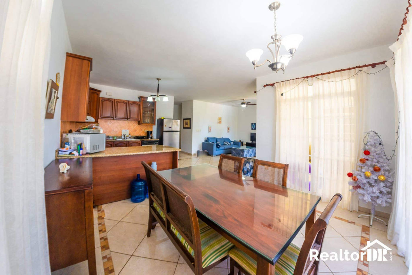 Квартира, 2153 м², 350 000$ — FAKTOR