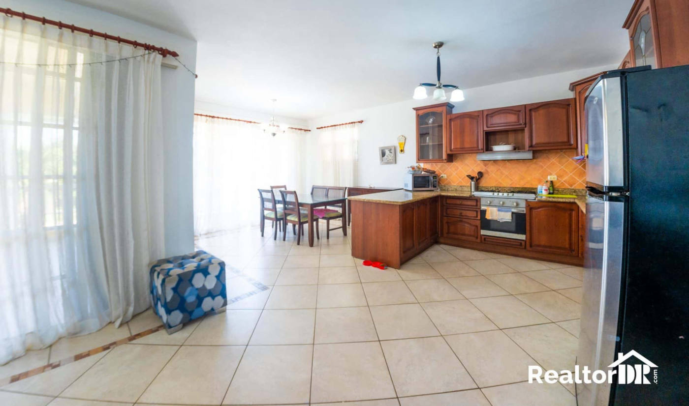 Квартира, 2153 м², 350 000$ — FAKTOR